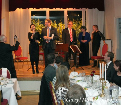 10 Cheryl and Patrik on stage, at the Welcome speech at dinner.