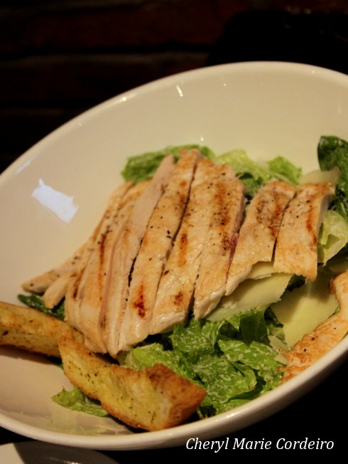 Grilled chicken salad